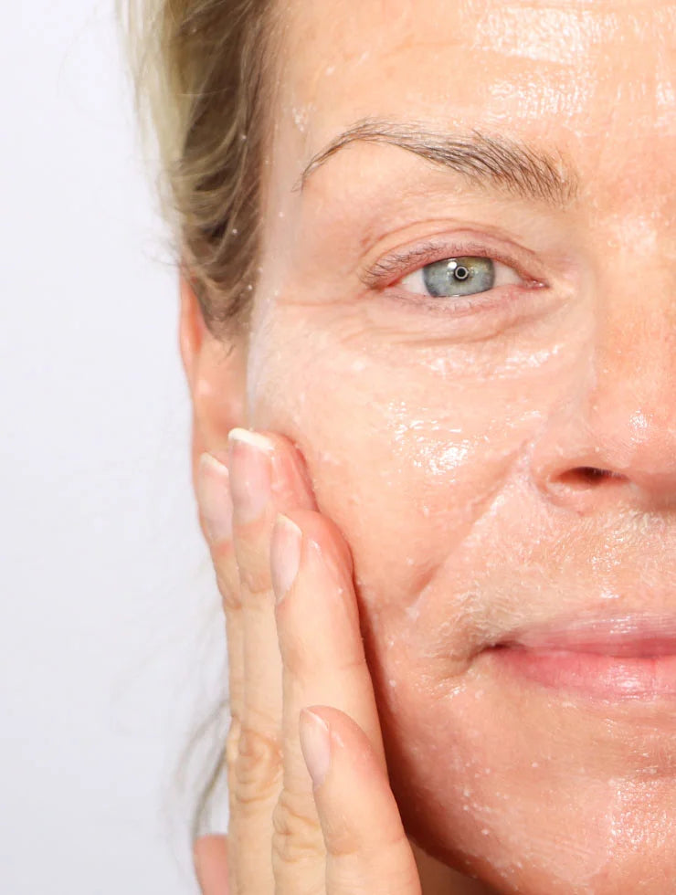 Enzymatic Rejuvenating Peeling